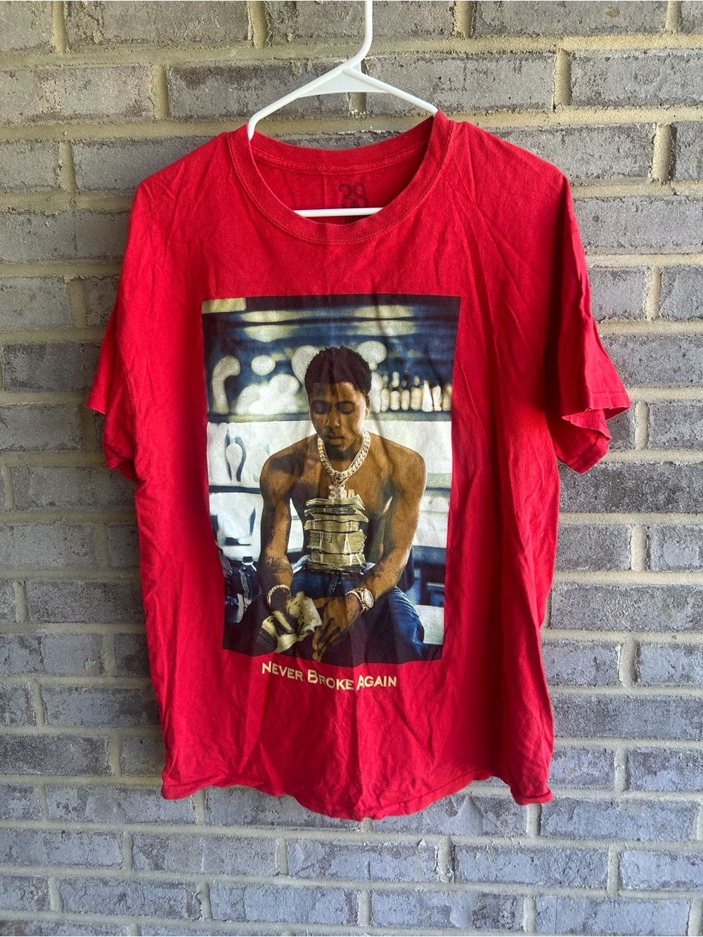 NBA YoungBoy Never Broke Again Red Graphic T-Shirt Rap Tee Men's Size Large